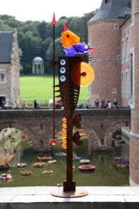 MASSAI MAN - Borowski Glass and metal outdoor sculpture at Alden Biesen Castle, Belgium